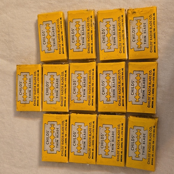 Vintage Razor and 13 Child's Blade packs - Picture 4 of 16
